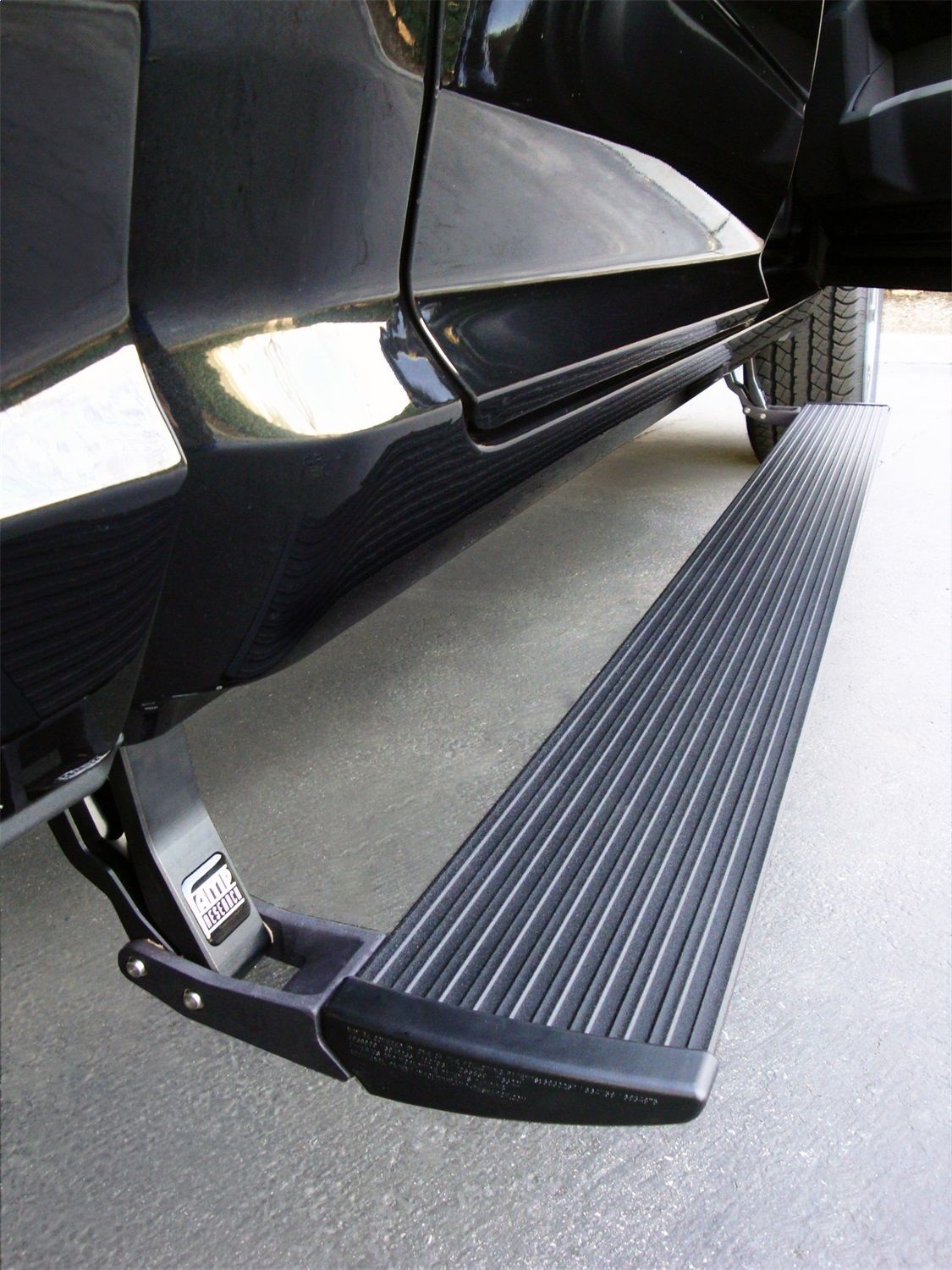 2024, 2023, 2022, 2021, 2020, 2019, 2018 Ram 3500 Running Board