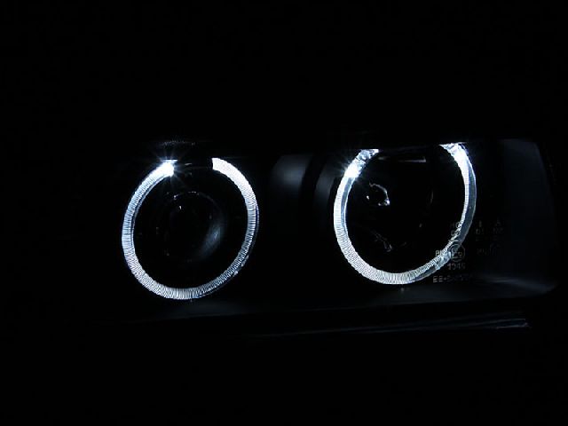 ANZO Headlight Set 