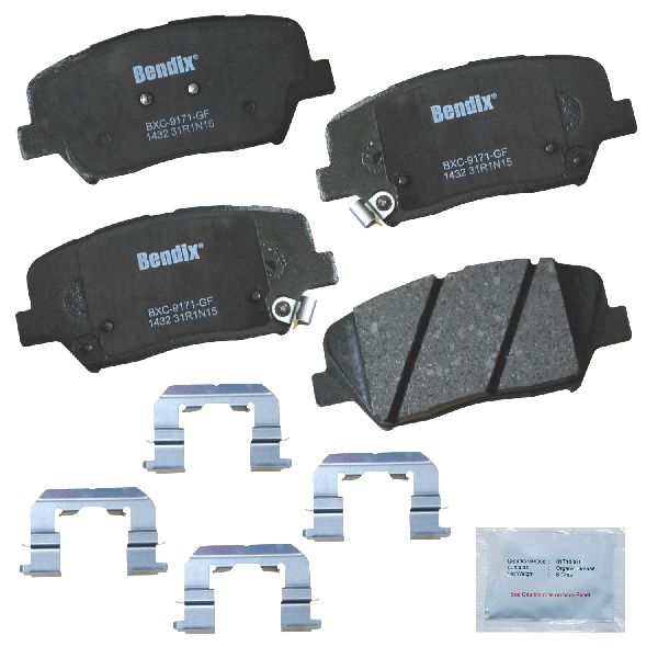 Disc Brake Pad Set - Front for 2014-2017 Kia Rondo (Bendix CFC1432)