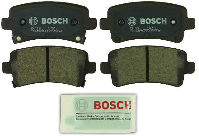 Disc Brake Pad Set - Rear for 2010-2011 Saab 9-5 (Bosch BC1430)