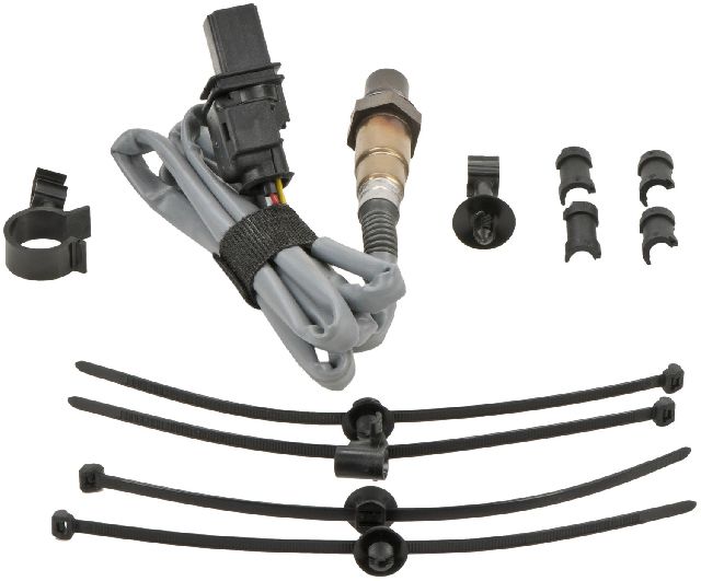 Oxygen Sensor - Downstream, Upstream for 2006-2014 Volkswagen Beetle (Bosch 17024)