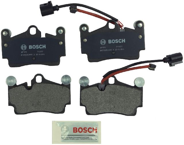 Disc Brake Pad Set - Rear for 2007-2015 Audi Q7 (Bosch BP978)