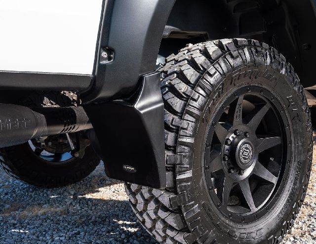 Bushwacker Mud Flap 