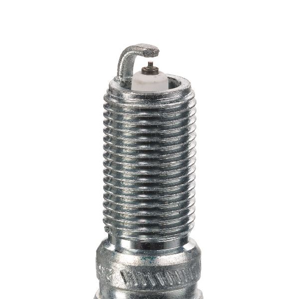 Spark Plug for 2020-2021 Lincoln Aviator (Champion 9016)