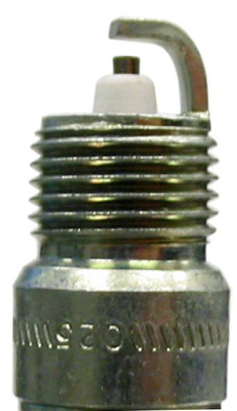 Spark Plug for 1985-1986 Chevrolet Cavalier (Champion 3018)