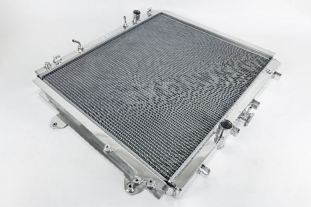 Radiator - Center for 2010-2022 Toyota 4Runner (CSF 7085)