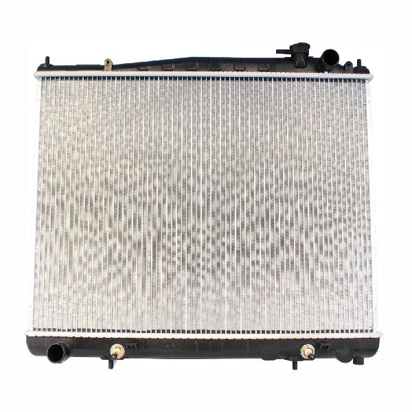 Radiator for 2000-2003 INFINITI QX4 (Denso 221-3420)