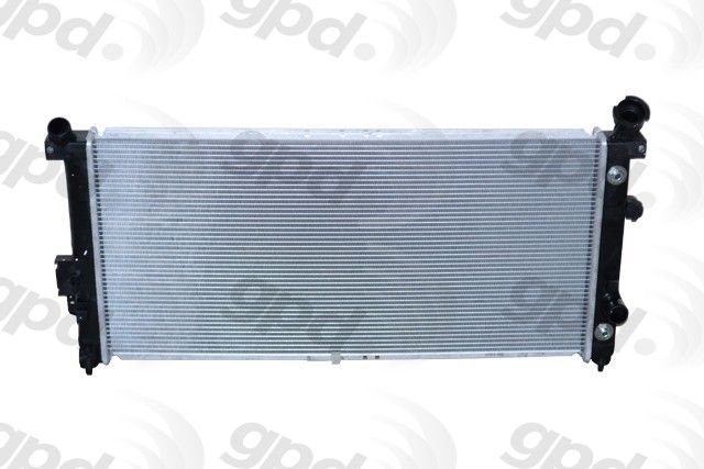 Radiator for 2002-2007 Buick Rendezvous (Global Parts 2562C)