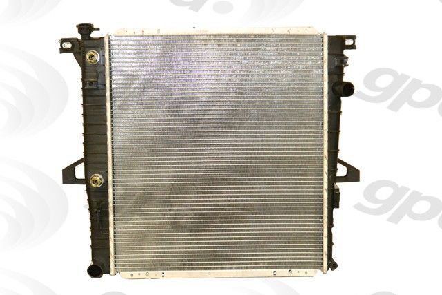 Radiator for 1998-2001 Ford Explorer (Global Parts 2173C)