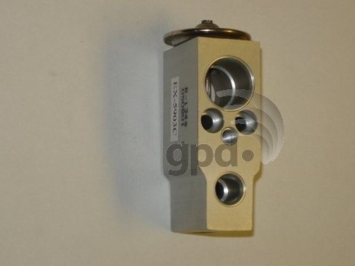 A/C Expansion Valve for 1999-2004 Chevrolet Tracker (Global Parts 3411324)