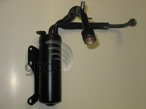 A/C Accumulator for 1999-2006 Ford E-350 Super Duty (Global Parts 1411630)