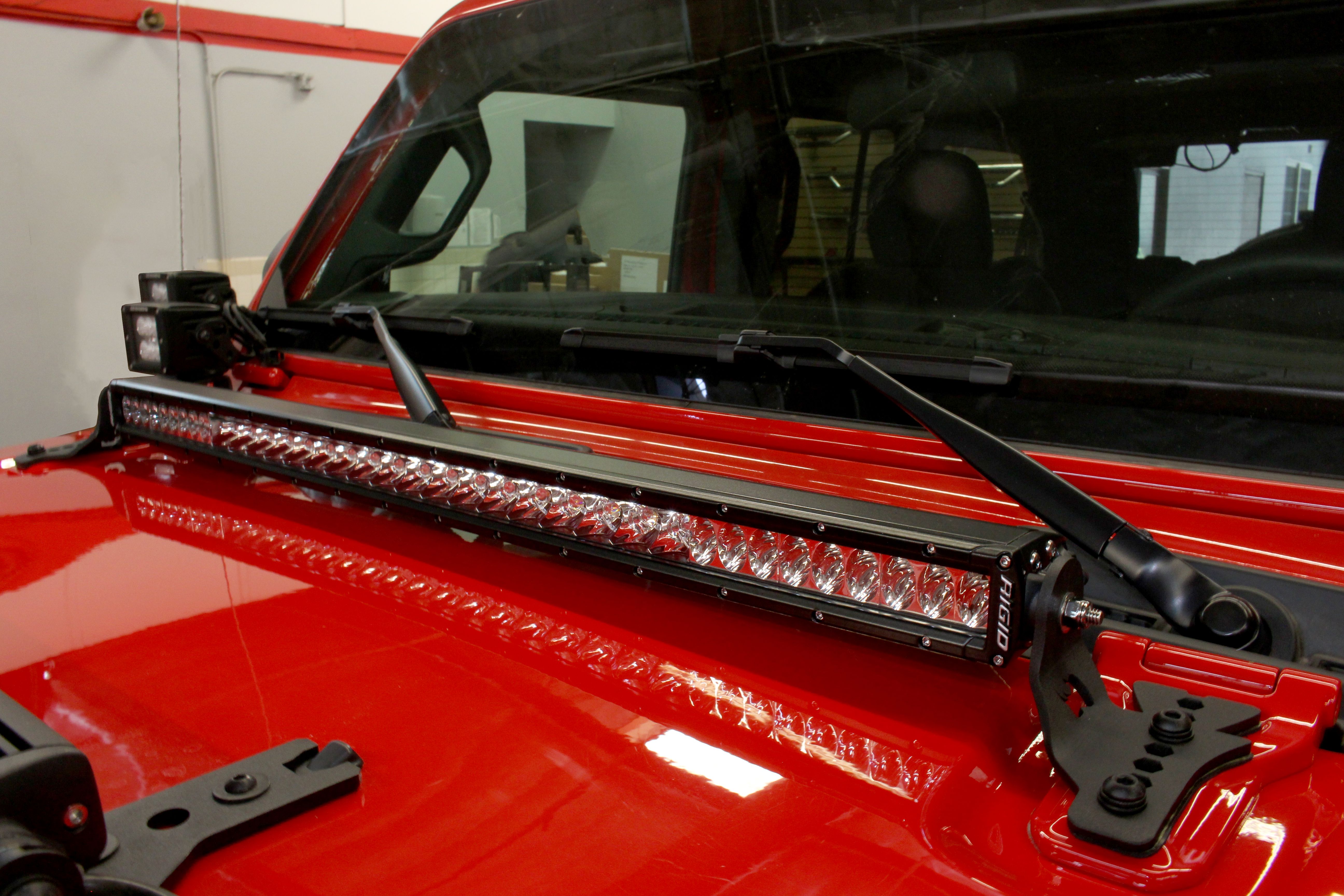2025, 2024, 2023, 2022, 2021, 2020 Jeep Gladiator Driving Light Bracket