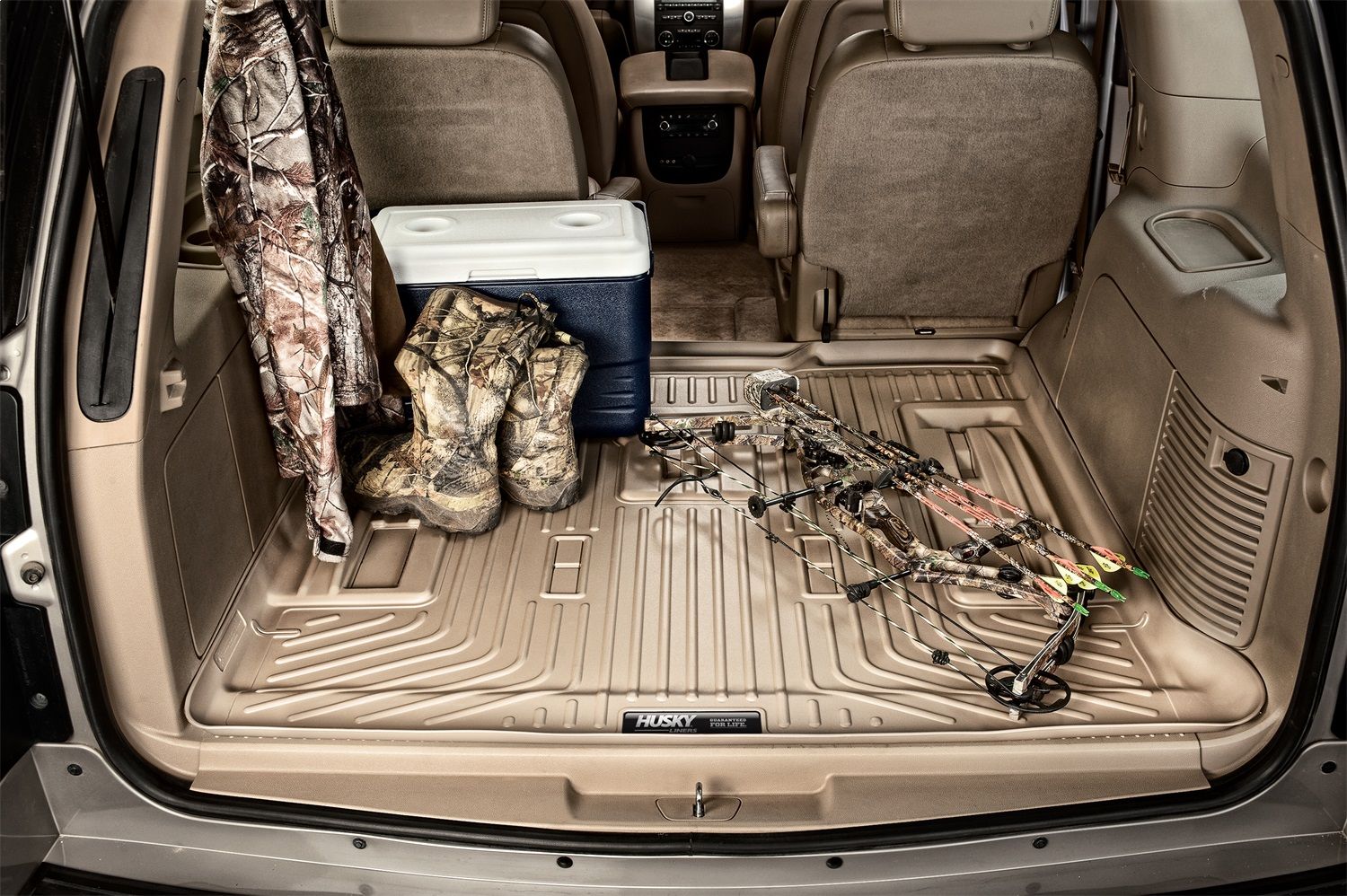 Chevy suburban deals cargo liner