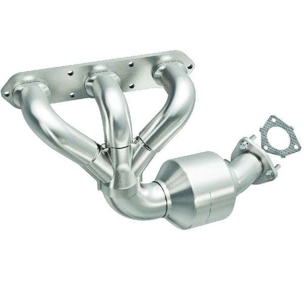 Magnaflow Catalytic Converter with Integrated Exhaust Manifold  Right 