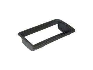 2000, 1999, 1998, 1997, 1996, 1995, 1994, 1993, 1992, 1991, 1990, 1989, 1988 GMC C3500 Tailgate Handle Bezel
