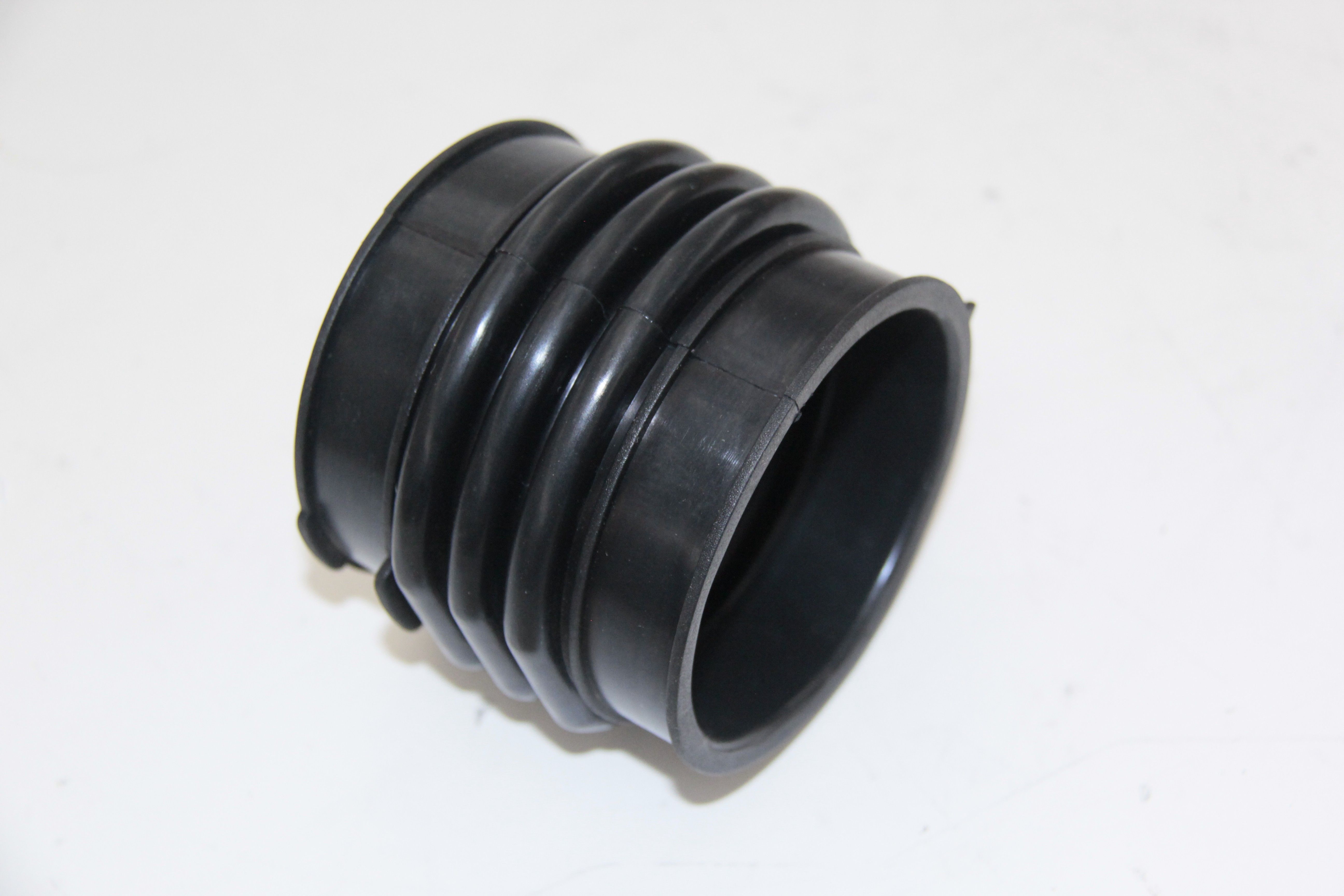 2006, 2005, 2004 Lexus ES330 Engine Air Intake Hose