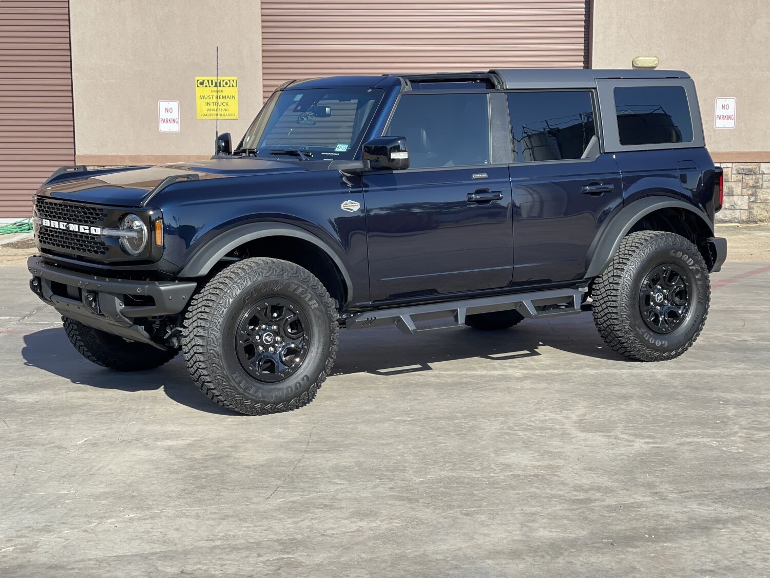 2024, 2023, 2022, 2021 Ford Bronco Step Nerf Bar