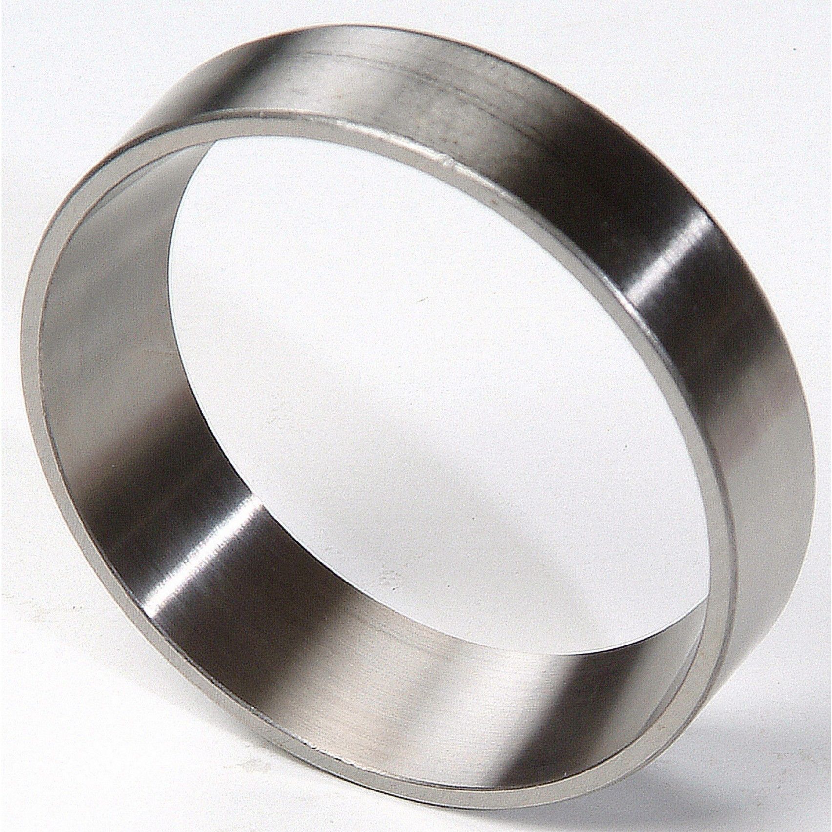 1989, 1988, 1987, 1986, 1985, 1984 Jeep Cherokee Wheel Bearing Race
