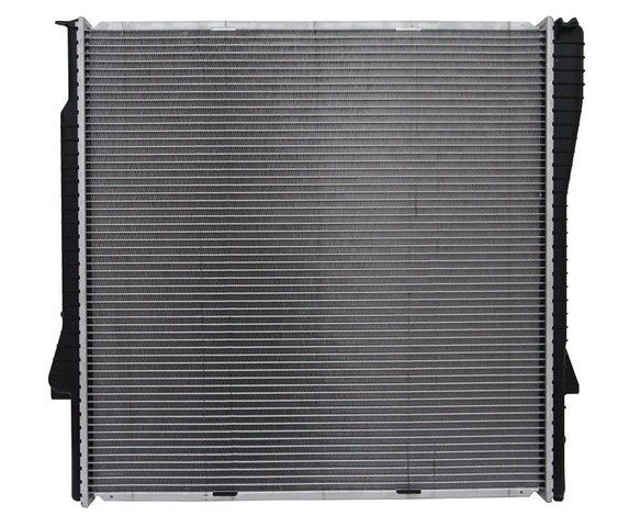 2006, 2005, 2004, 2003, 2002, 2001, 2000 BMW X5 Radiator