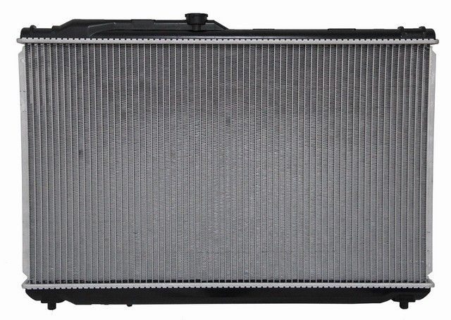 1993, 1992 Lexus ES300 Radiator