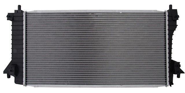 2007, 2006, 2005, 2004, 2003, 2002, 2001, 2000, 1999, 1998, 1997, 1996 Ford Taurus Radiator