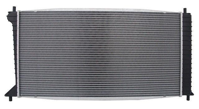 2006, 2005, 2004 Ford Expedition Radiator