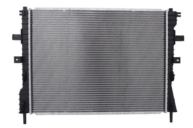 2005, 2004, 2003 Lincoln Town Car Victoria Radiator