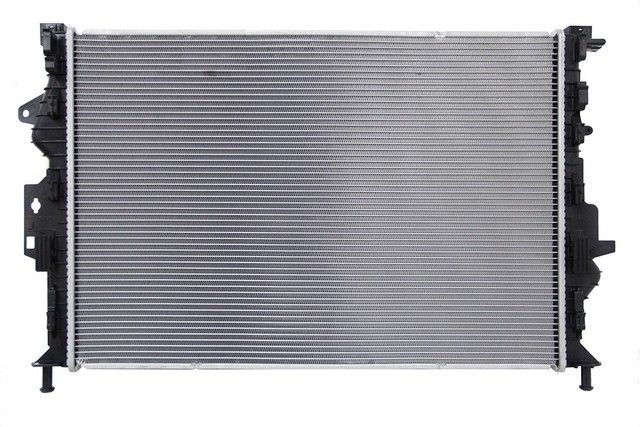2018, 2017, 2016, 2015, 2014 Ford Transit Connect Radiator
