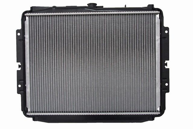 1997, 1996, 1995, 1994, 1993, 1992, 1991 Isuzu Rodeo Radiator