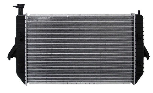 2005, 2004, 2003, 2002, 2001, 2000, 1999, 1998, 1997, 1996 Chevrolet Astro Radiator