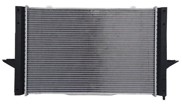 2000, 1999, 1998 Volvo V70 Radiator