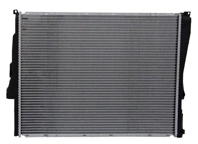 2003-2008 BMW 320i Radiator One Stop Solutions