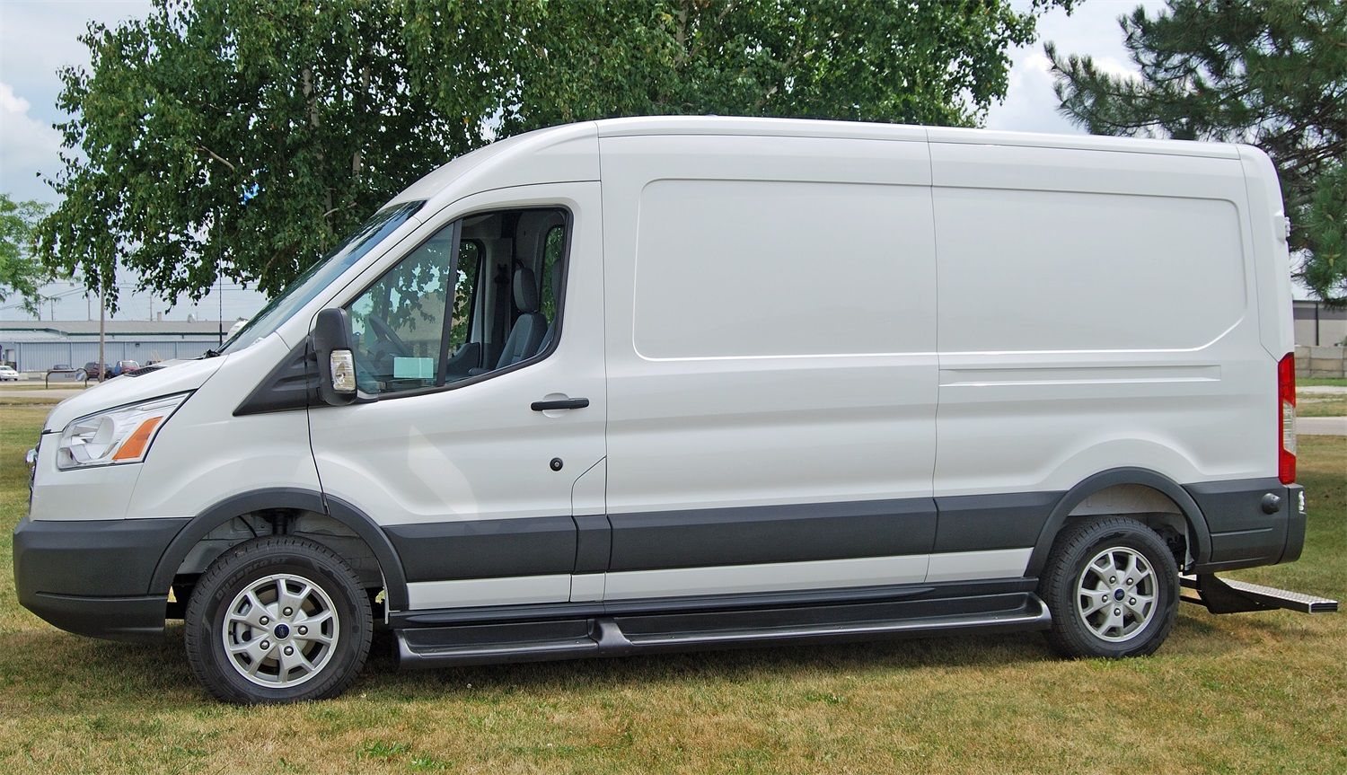 2019, 2018, 2017, 2016, 2015 Ford Transit-250 Running Board