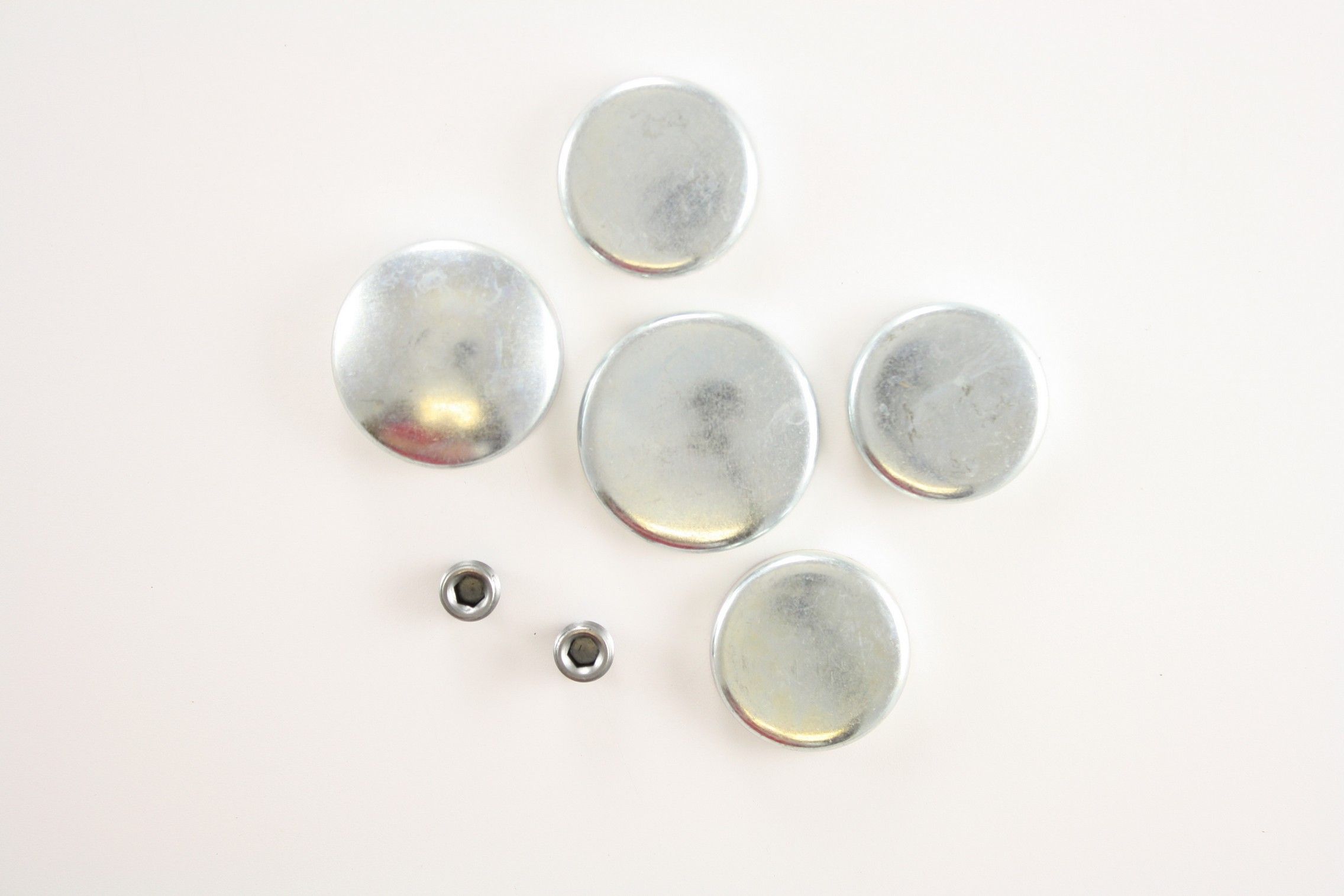 1997, 1996, 1995, 1994, 1993, 1992, 1991, 1990, 1989, 1988, 1987, 1986, 1985, 1984 Jeep Cherokee Eagle Engine Expansion Plug Kit