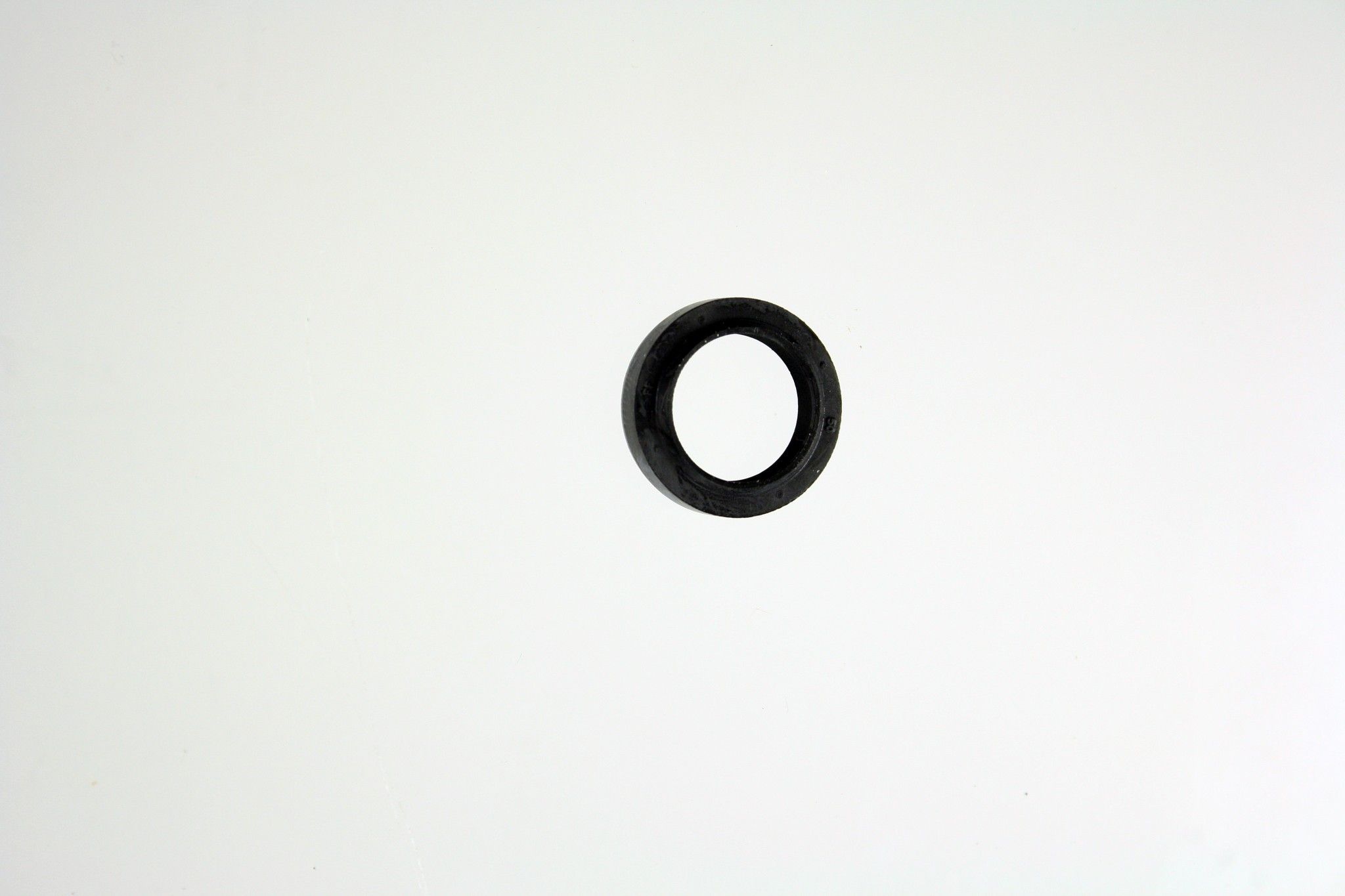 2006, 2005, 2004, 2003 Dodge Durango Automatic Transmission Control Shaft Seal