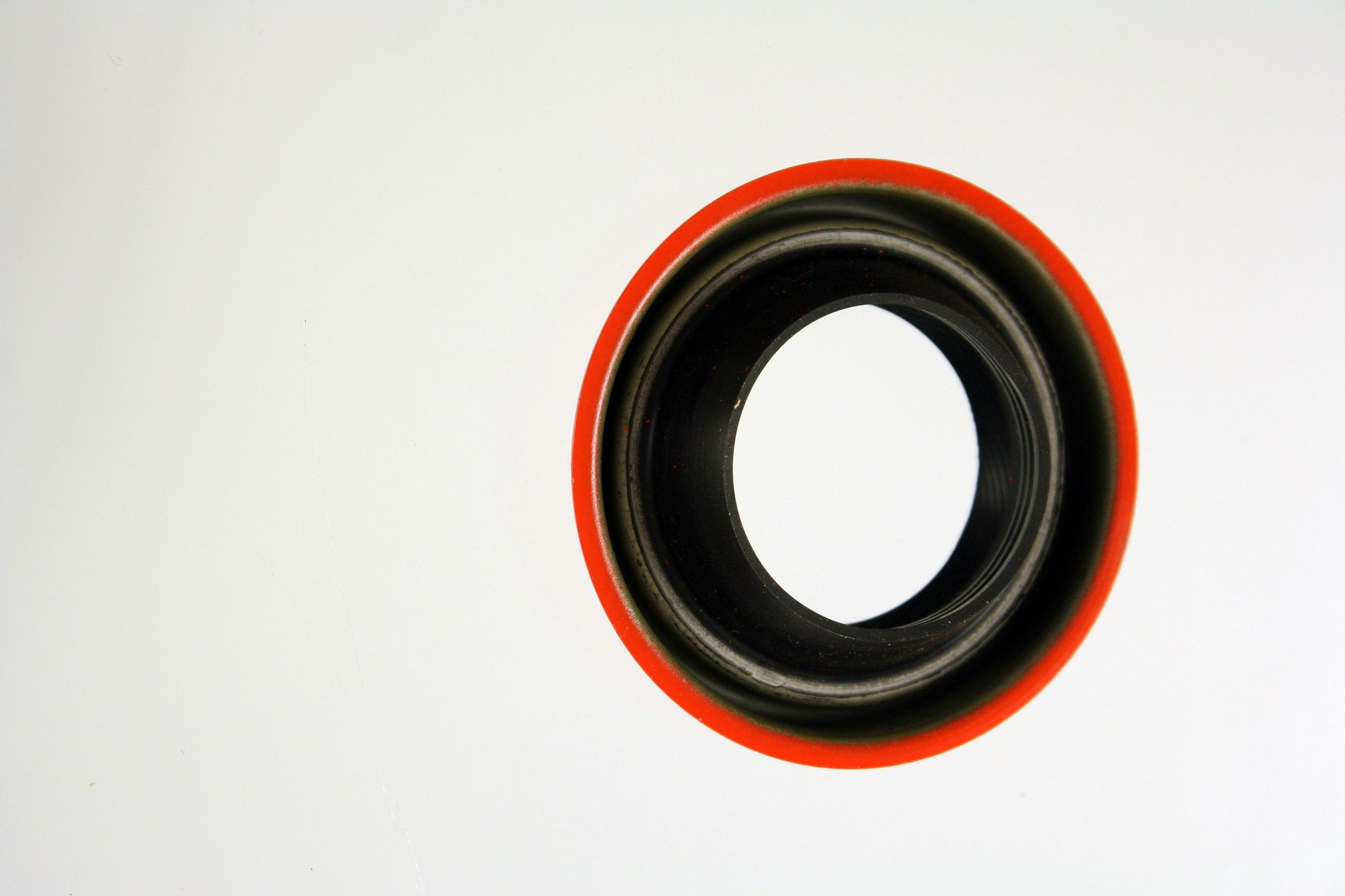 2005, 2004, 2003, 2002, 2001, 2000, 1999, 1998, 1997, 1996, 1995, 1994, 1993 Chevrolet Astro Automatic Transmission Extension Housing Seal