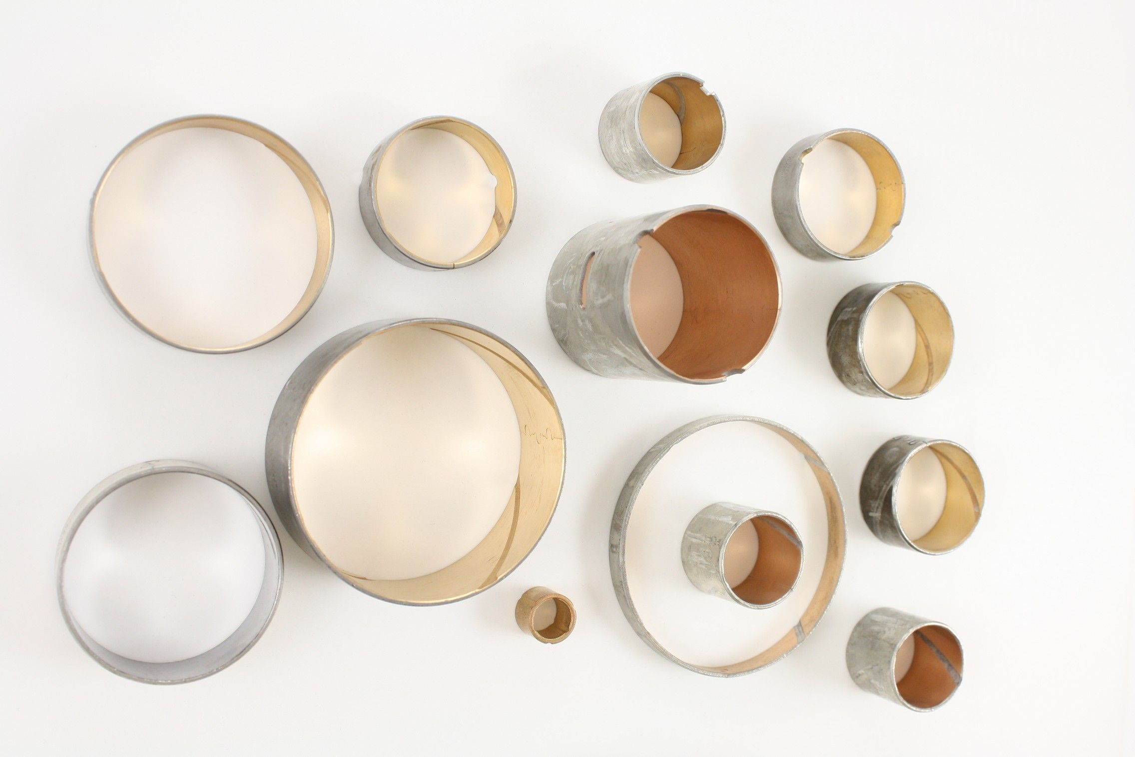 2004, 2003, 2002, 2001, 2000, 1999, 1998 Lincoln Navigator Automatic Transmission Bushing Kit