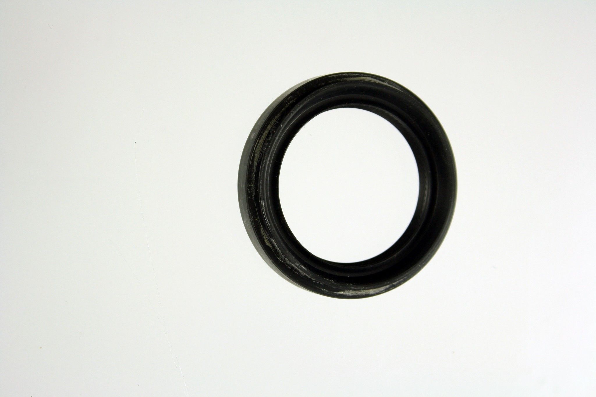 2005, 2004, 2003 Honda Pilot Axle Differential Seal