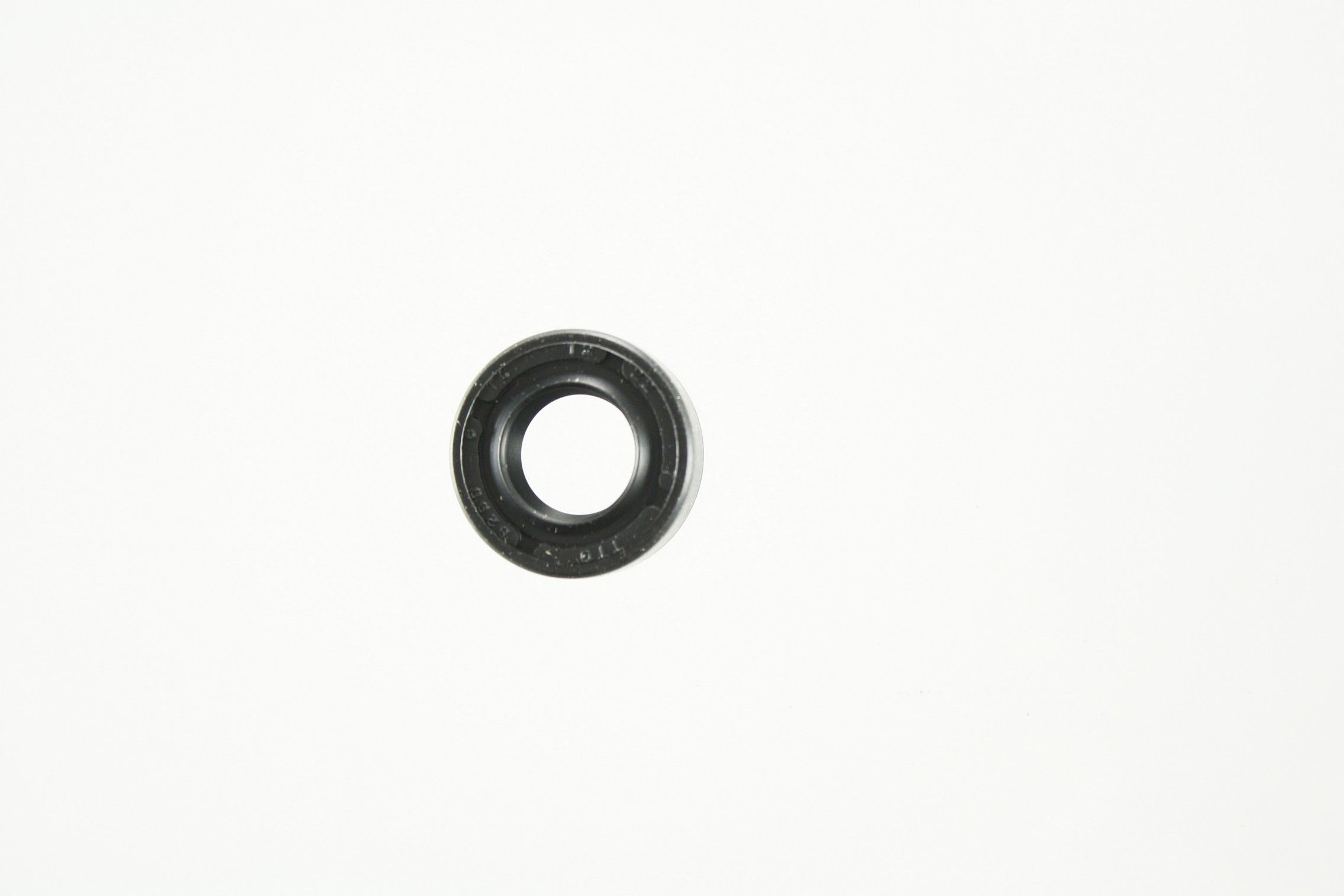 2001, 2000, 1999, 1998, 1997, 1996, 1995, 1994, 1993, 1992 Lexus ES300 Automatic Transmission Selector Shaft Seal