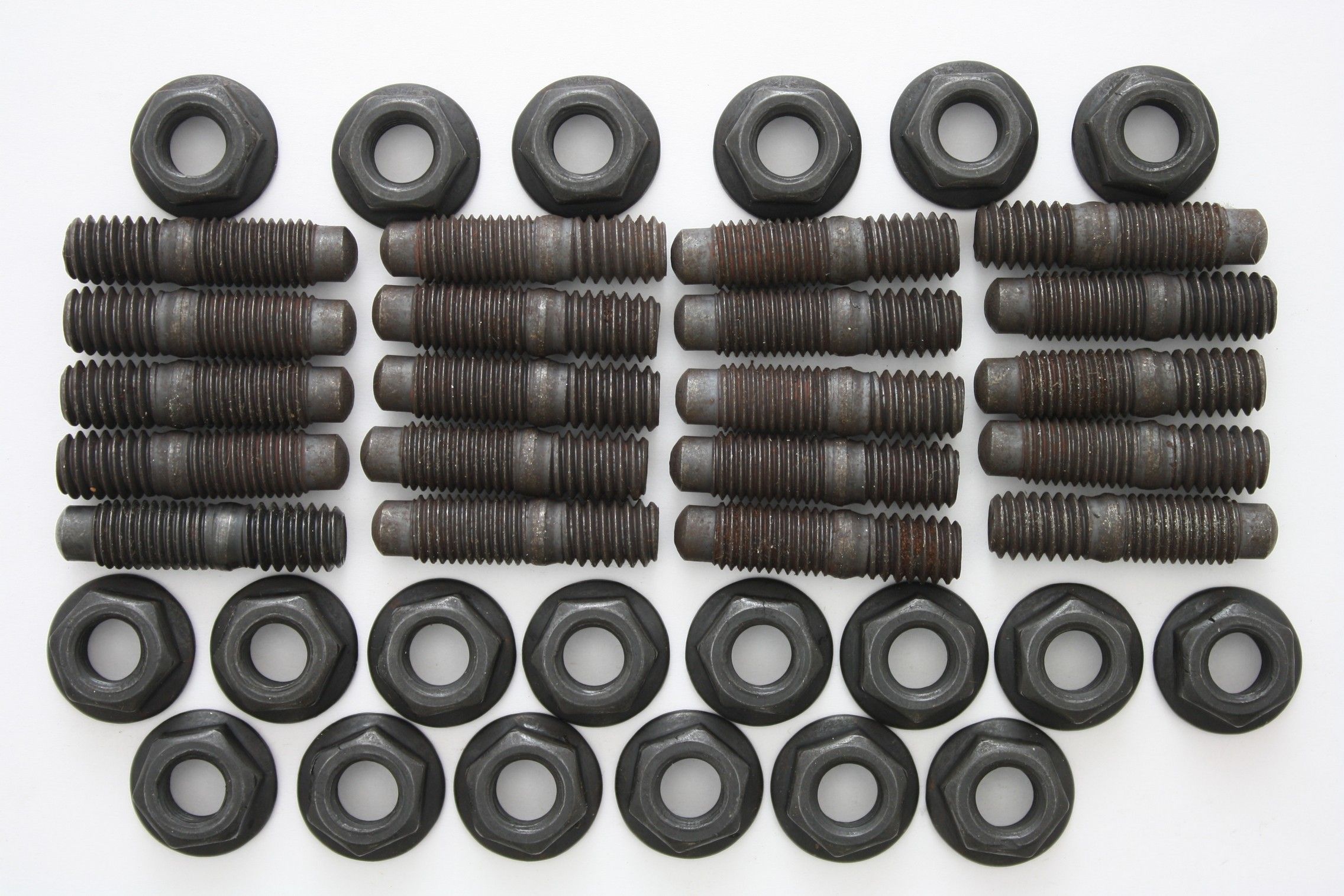 1971, 1970, 1969, 1968, 1967, 1966, 1965, 1964 Ford Custom 500 Engine Oil Sump Stud Kit
