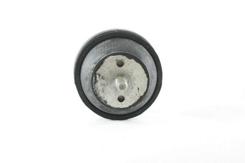 2010, 2009, 2008, 2007, 2006, 2005 Cadillac STS Engine Mount