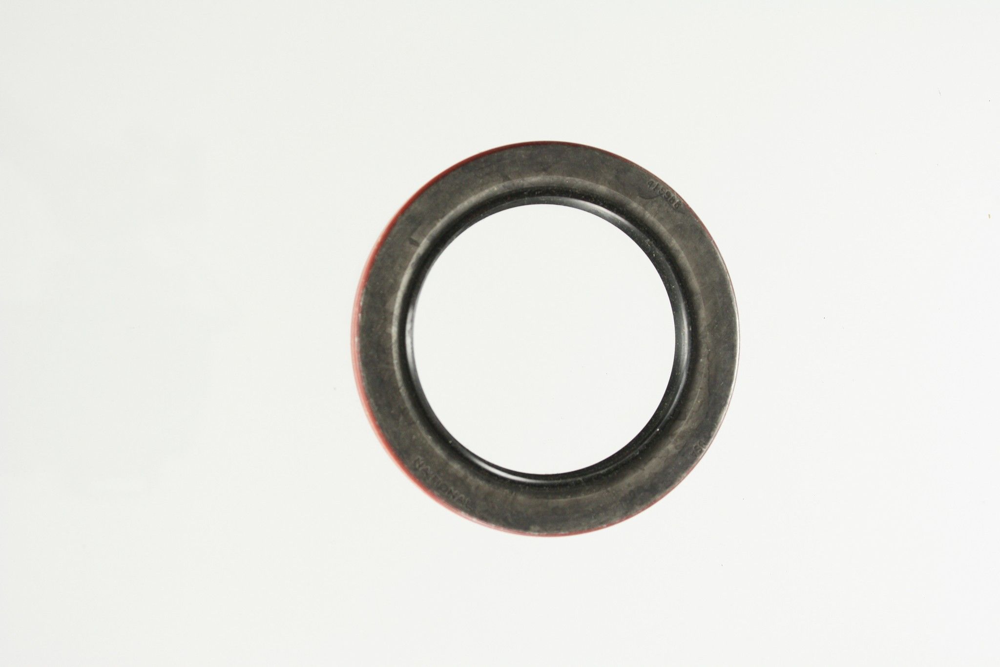2002, 2001, 2000, 1999, 1998, 1997, 1996, 1995, 1994, 1993, 1992 Saturn SL Automatic Transmission Output Shaft Seal
