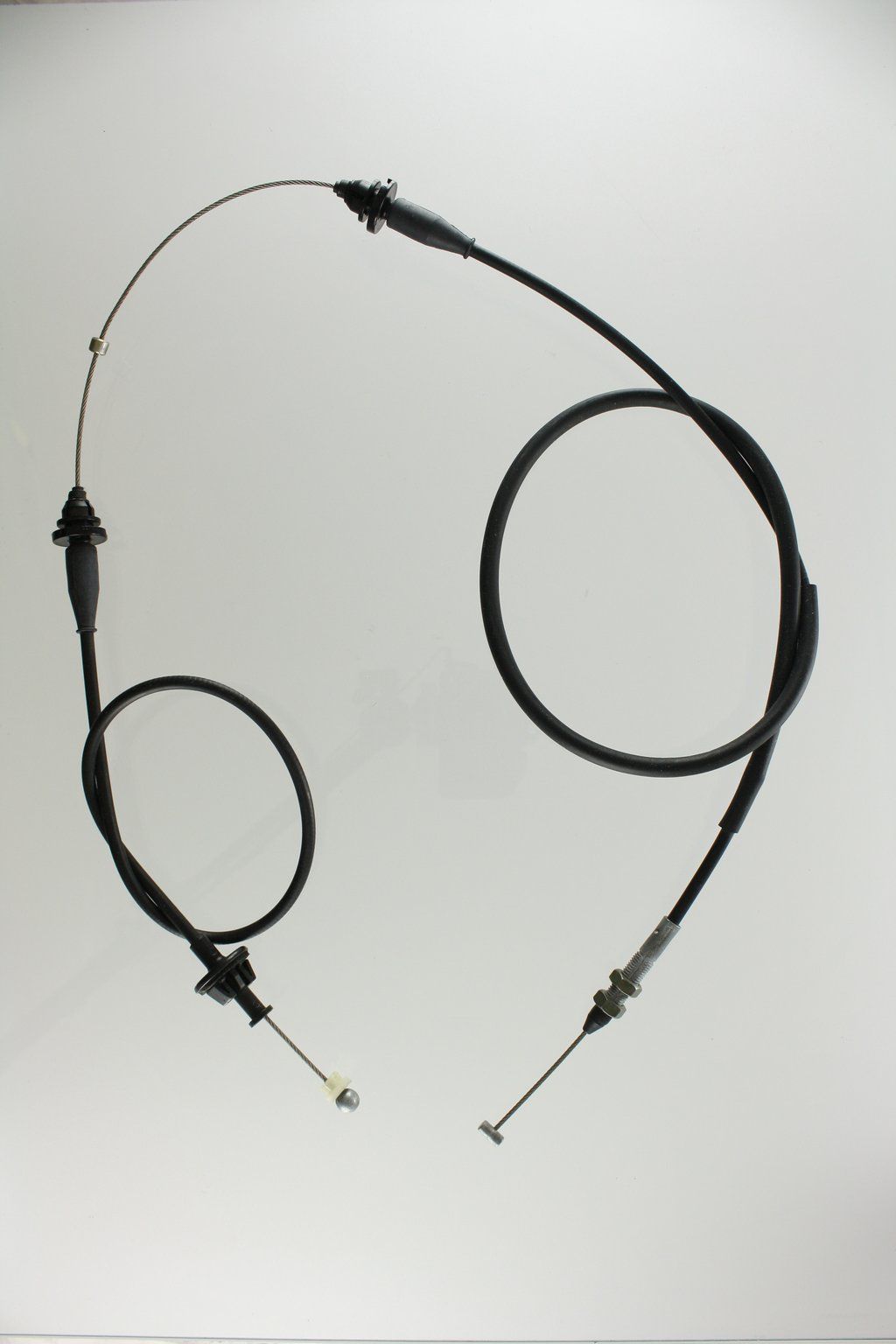 1988 Nissan Maxima Carburetor Accelerator Cable