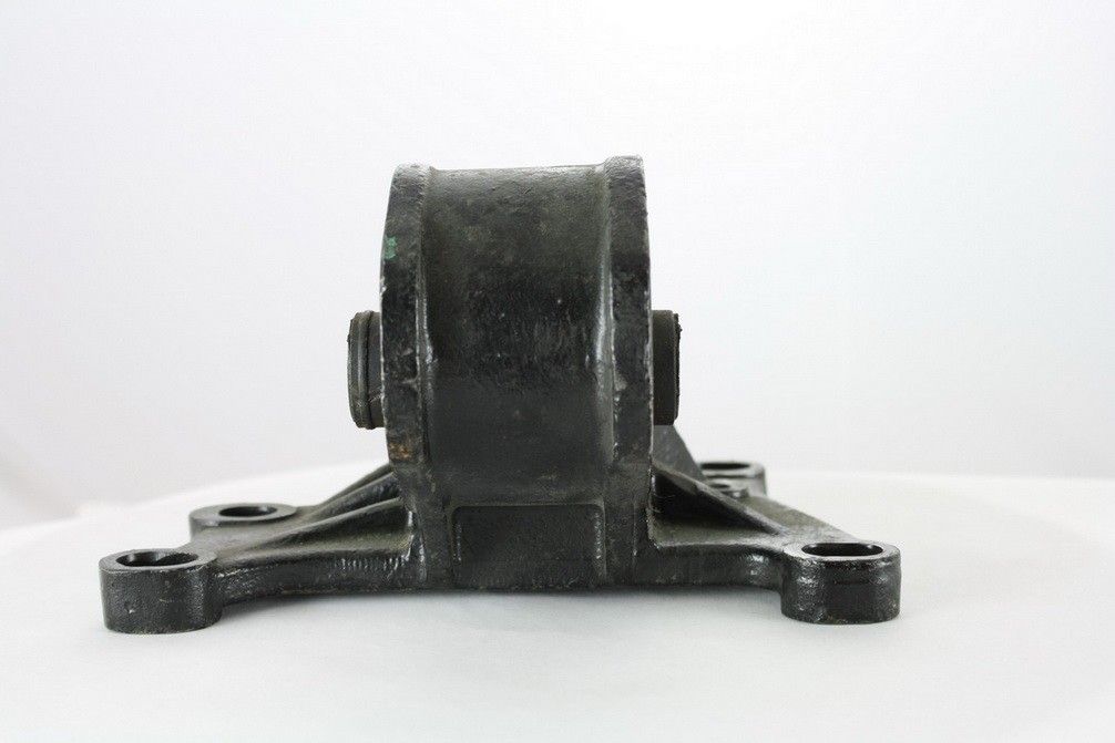 1997, 1996, 1995, 1994 Ford Probe Automatic Transmission Mount