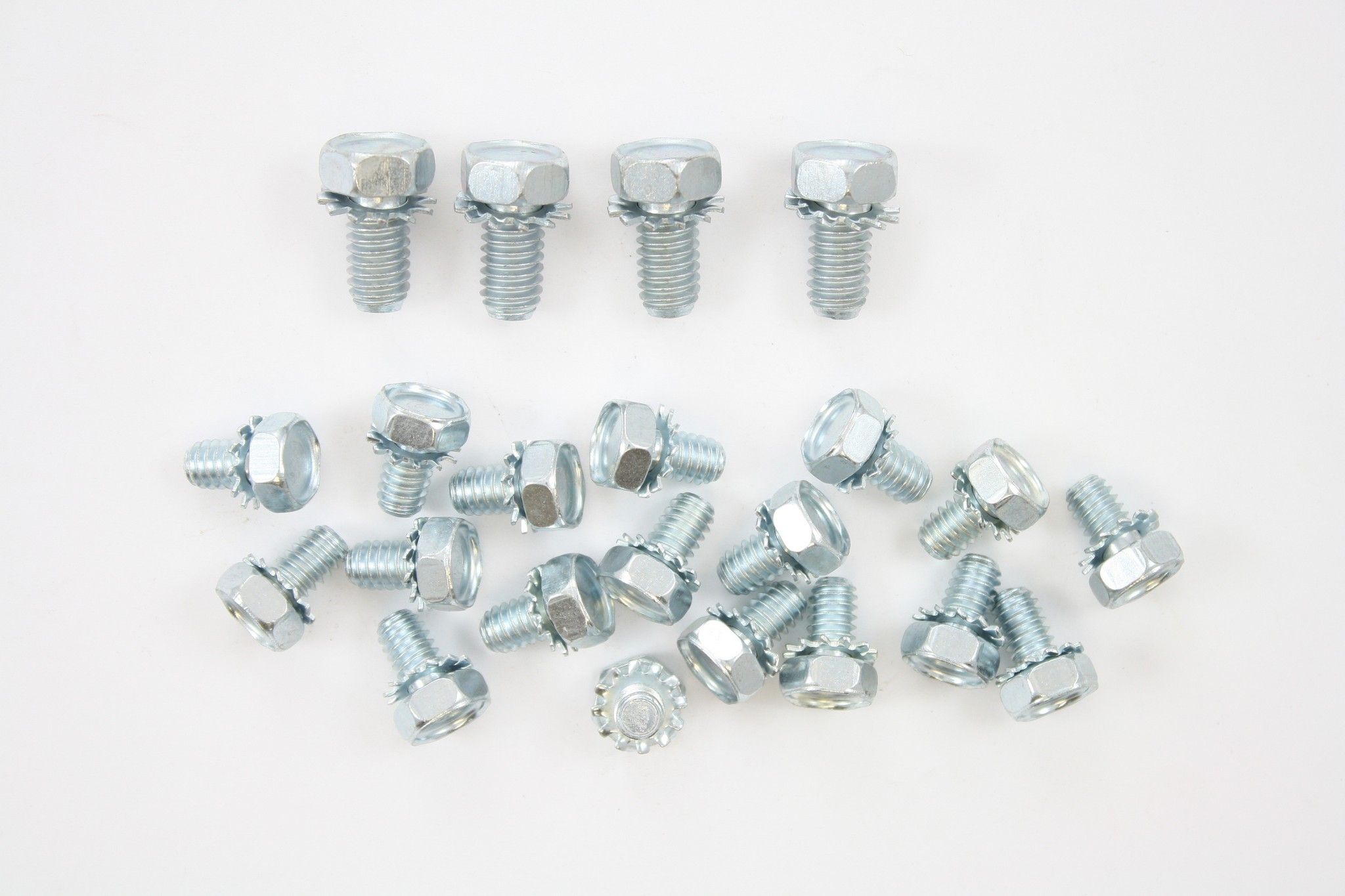 1997, 1996 Ford Explorer Engine Oil Pan Bolt Set
