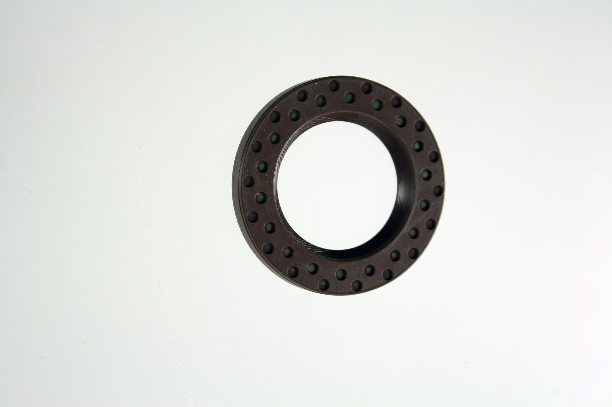 2002-2006 Cadillac Escalade Automatic Transmission Output Shaft Seal Pioneer Cable