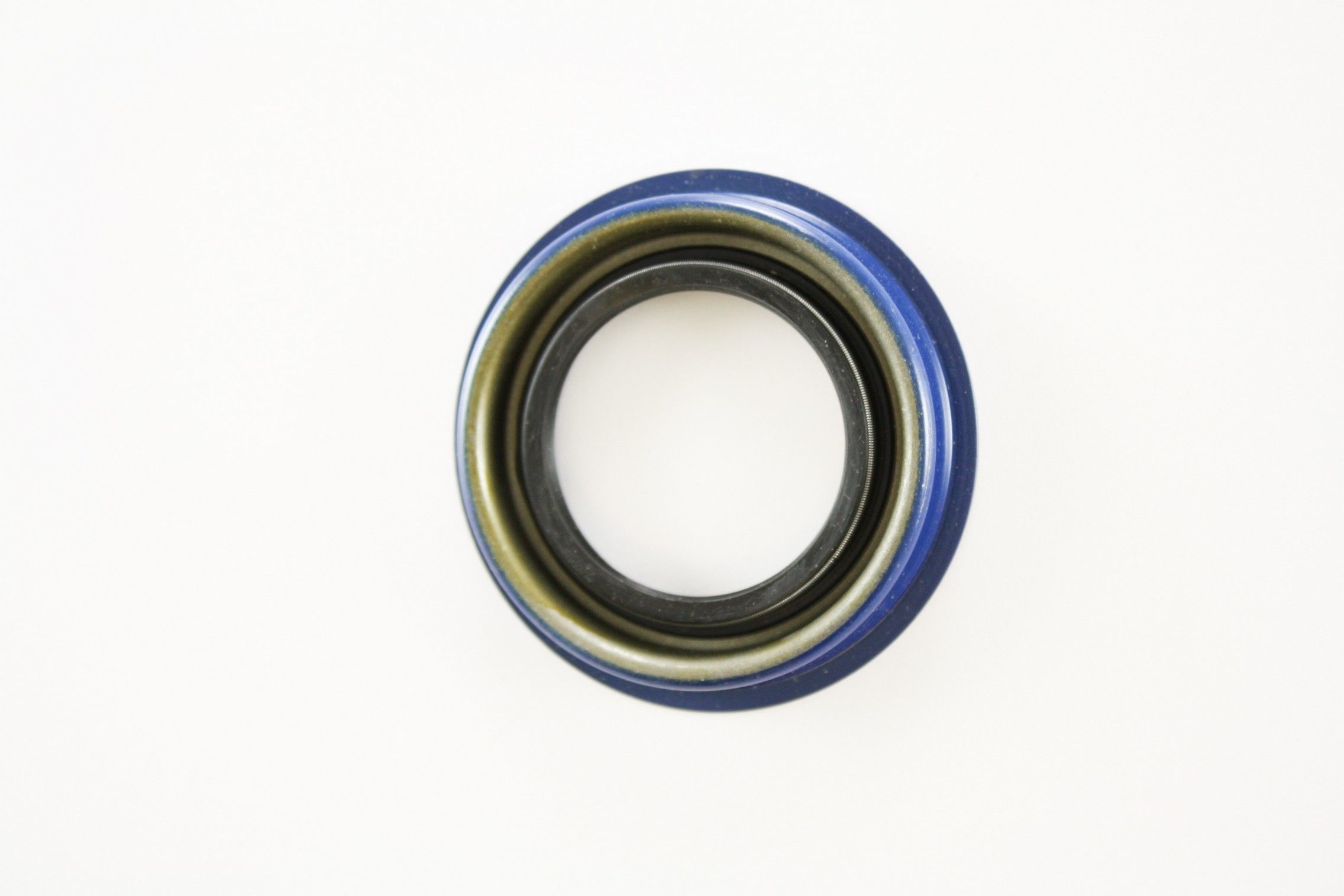 1988, 1987, 1986, 1985, 1984, 1983, 1982 Ford EXP Automatic Transmission Drive Axle Seal