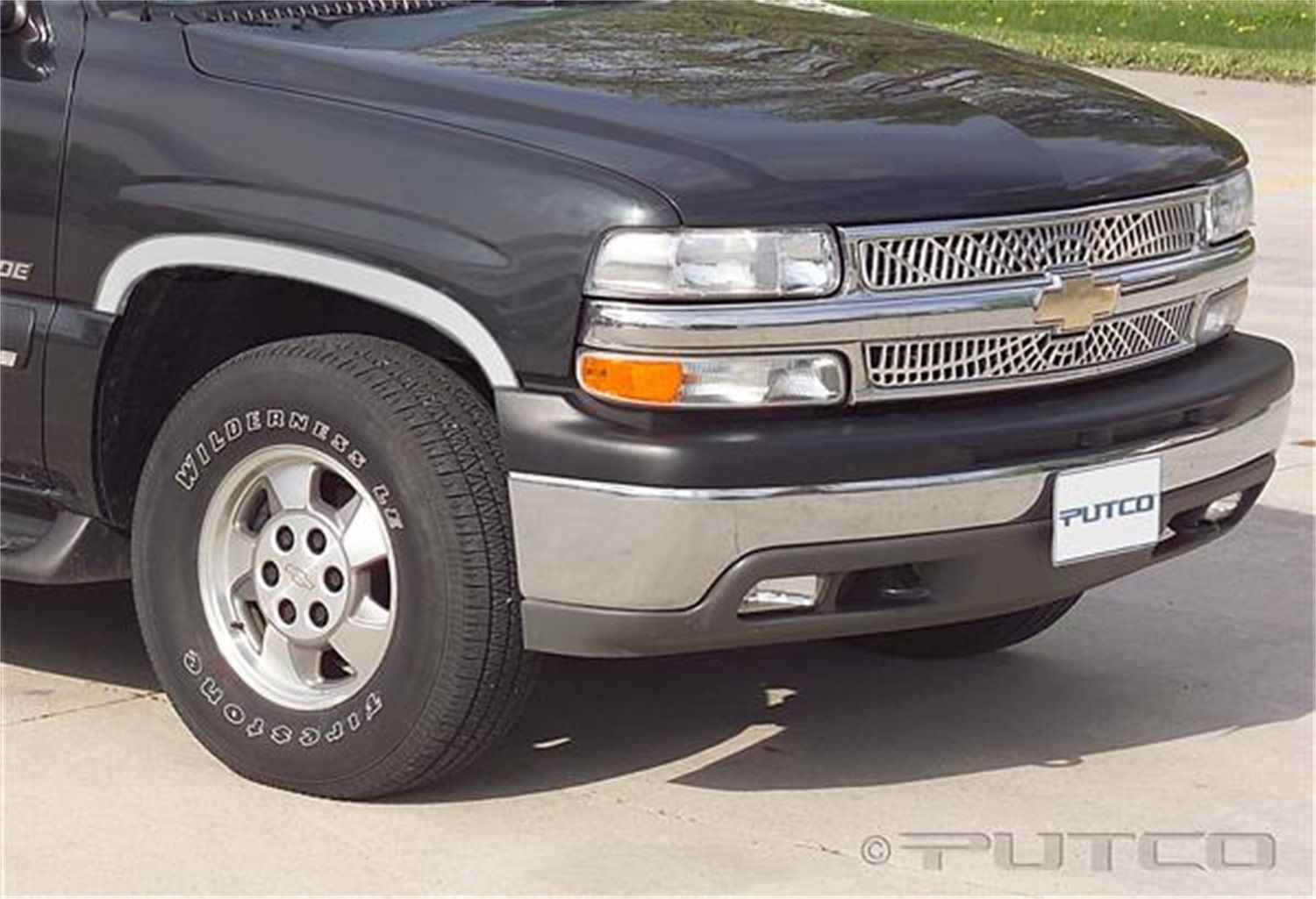 1998, 1997, 1996, 1995, 1994, 1993, 1992, 1991, 1990, 1989, 1988 GMC C3500 Wheel Arch Trim Set