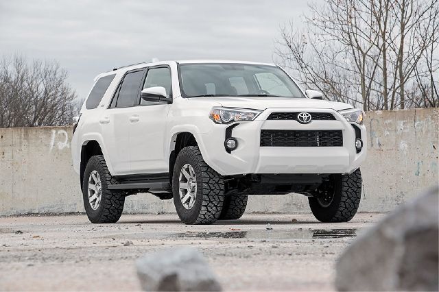 Rough Country Suspension Lift Kit 