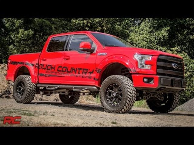 Rough Country Suspension Traction Bar 